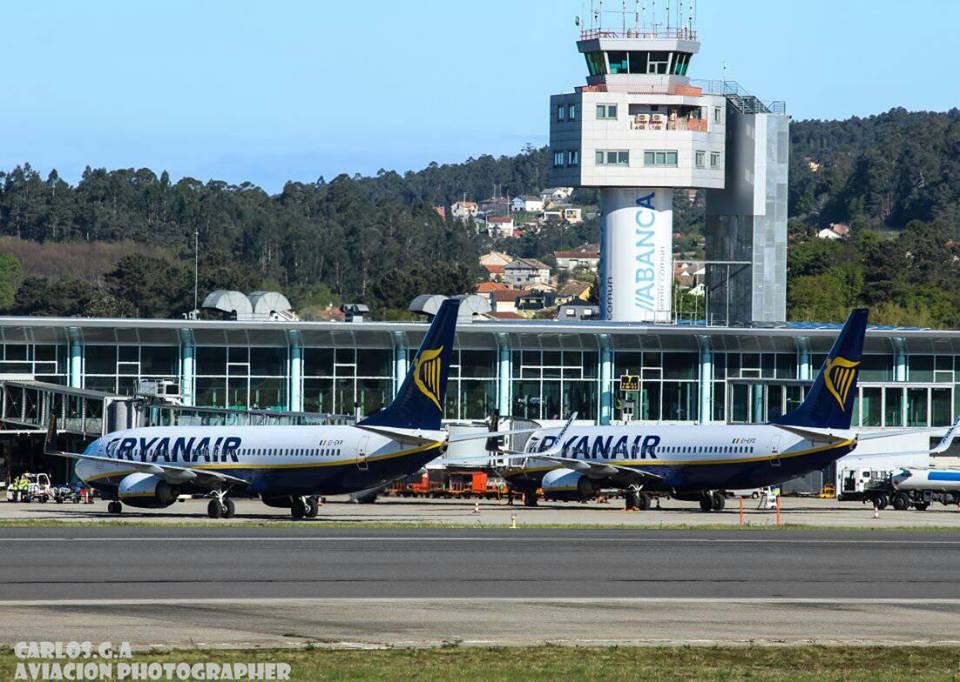 Caos En El Aeropuerto De Vigo Por La Desconexion Del Sistema Antiniebla Noticias De Aerolineas Revista De Turismo Preferente Com