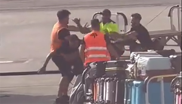 Brutal Pelea Entre Dos Operarios En Las Pistas Del Aeropuerto De Málaga ...